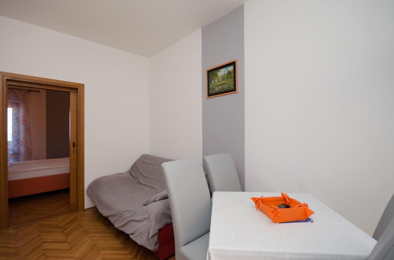 Apartments Mirjana B Lopar Exterior foto